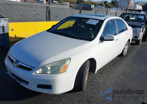 2006 Honda Accord 2.4 Ex из США, поврежденный, VIN 1HGCM56796A005723